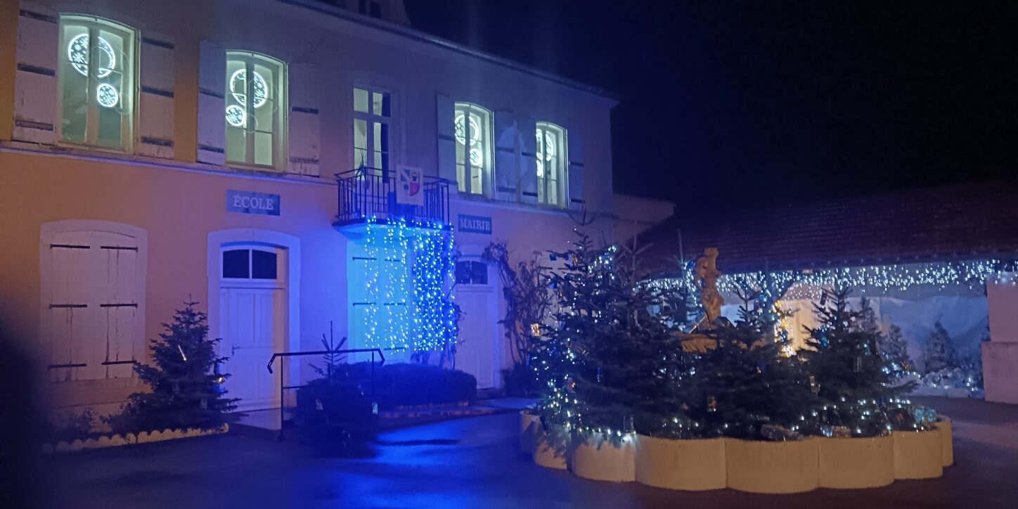 Illuminations de Noël – Mairie de Plaines-Saint-Lange